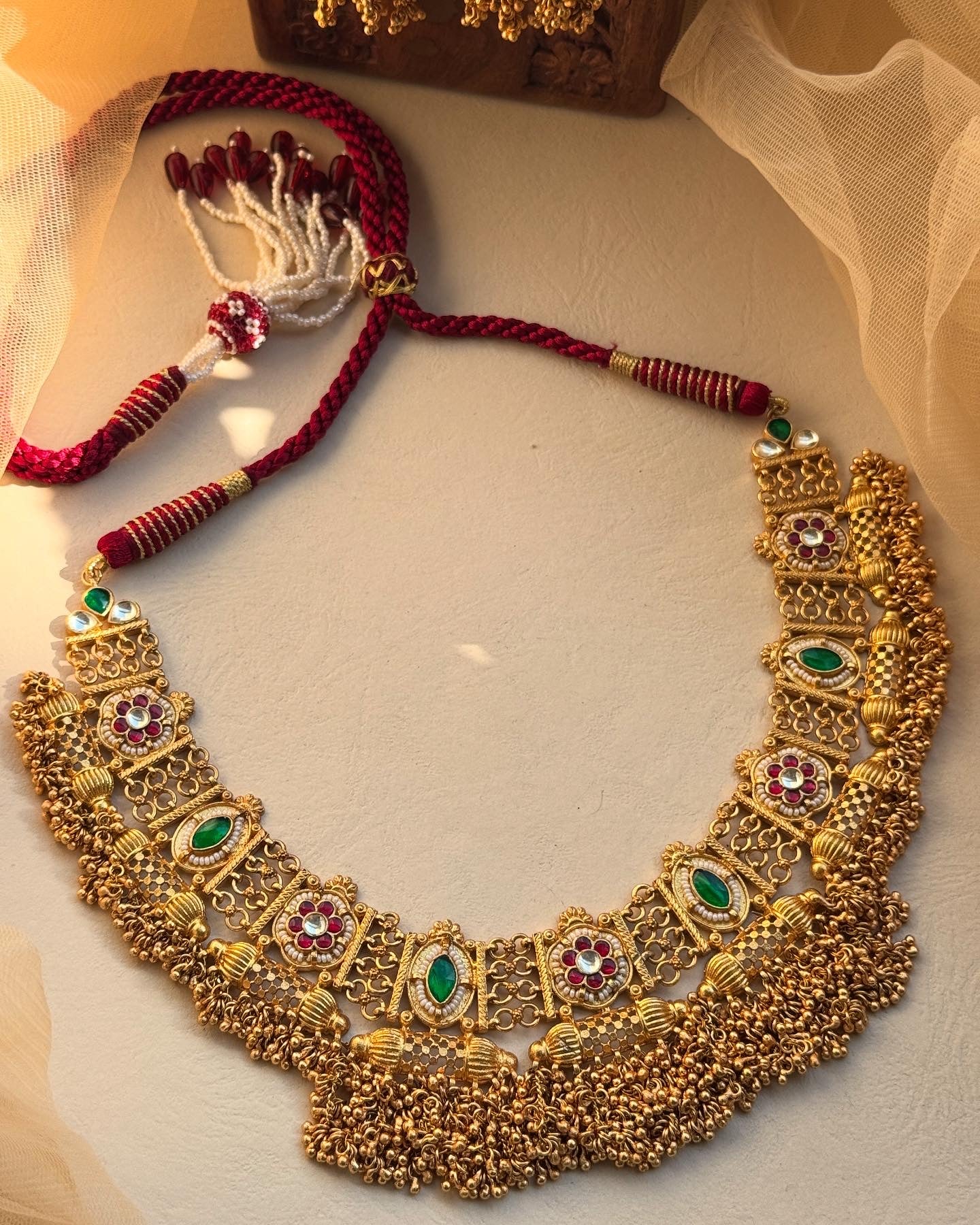 Elegant Heritage Gold Necklace with Ghunghris