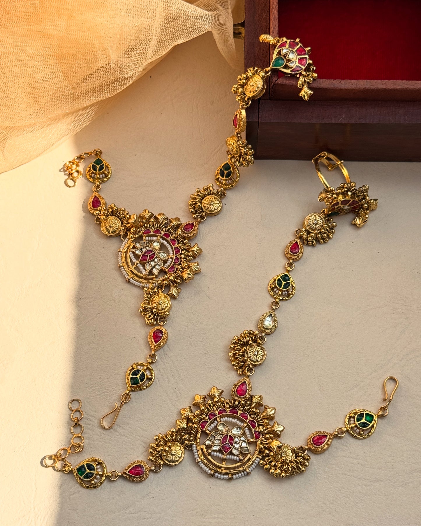 Traditional Heritage Hathphool with Stones in Motifs