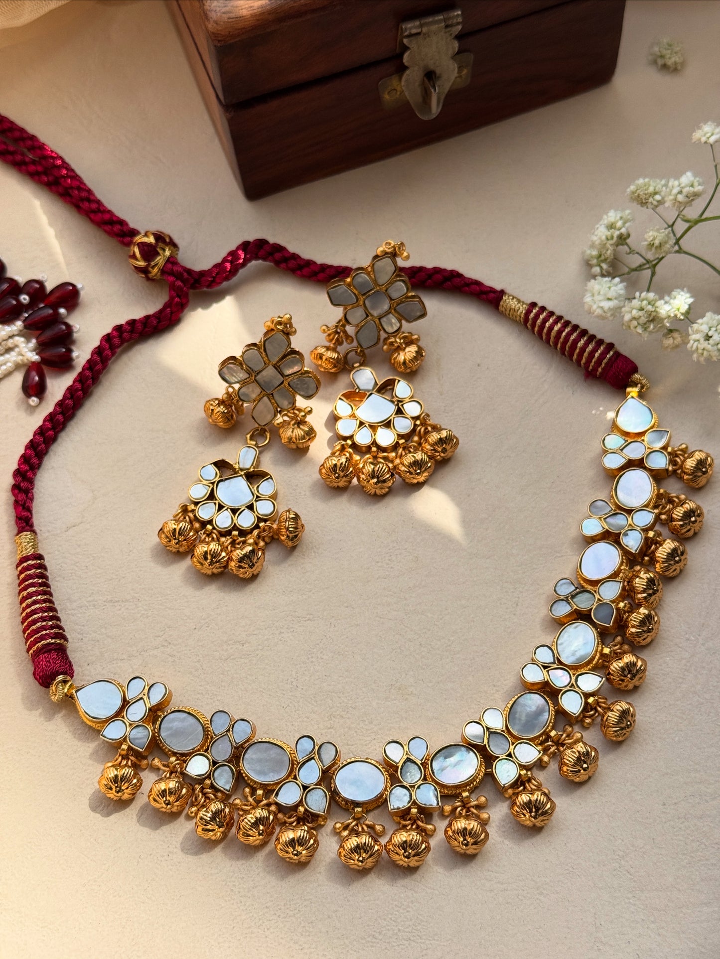 Timeless Mother of Pearl and Gold plated Choker set