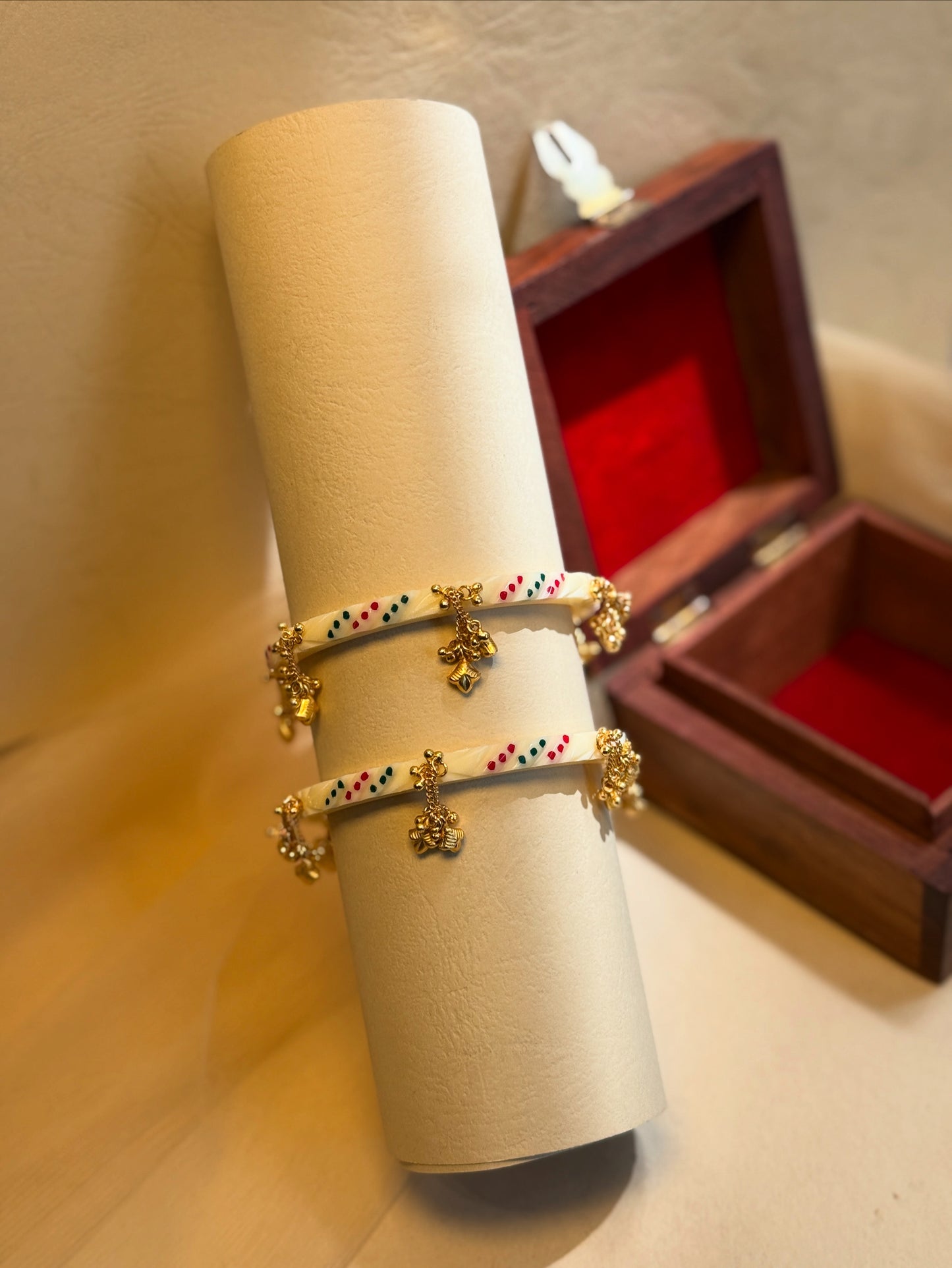 HANDCRAFTED HERITAGE BANGLES