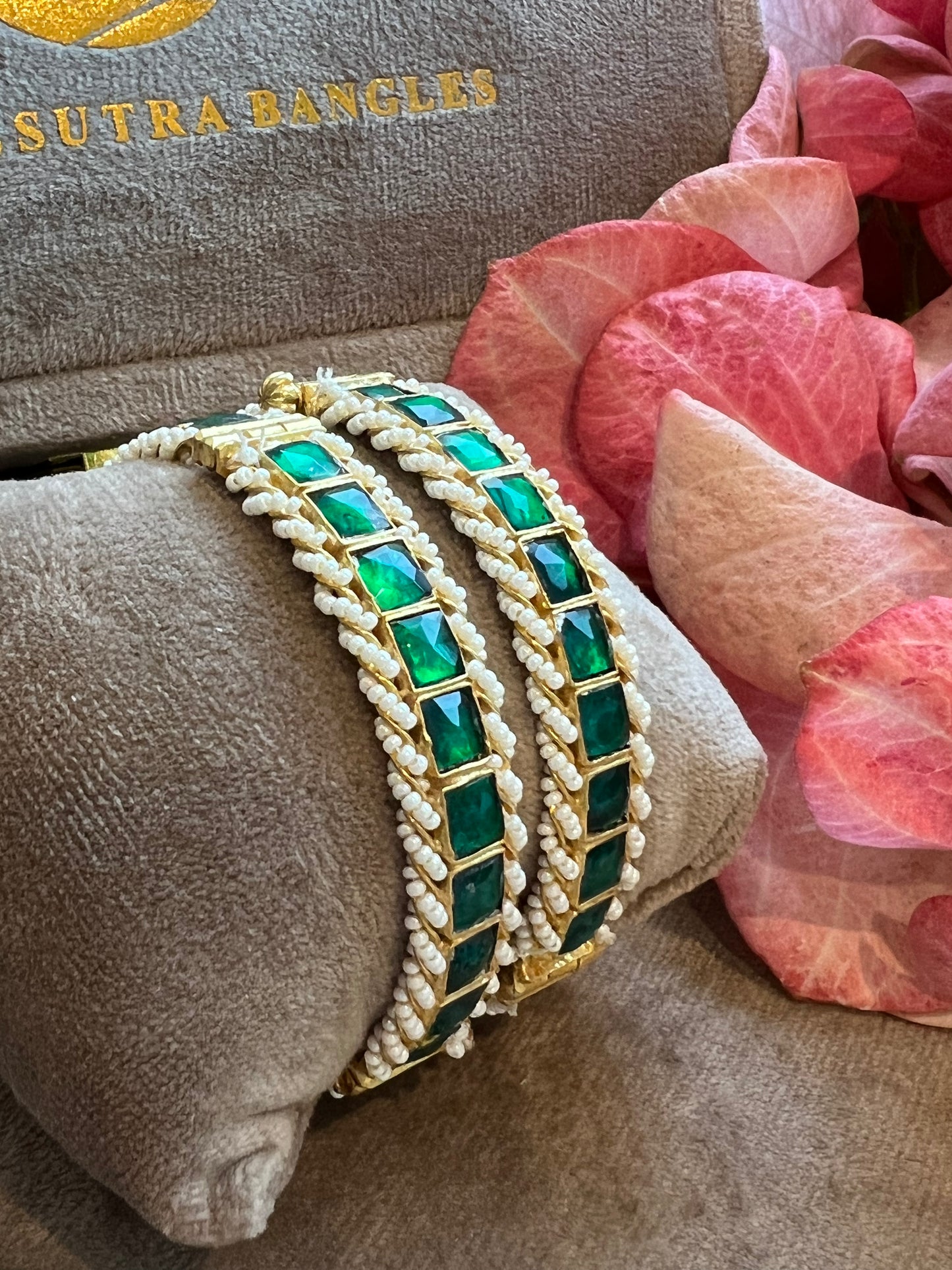 Moti twill weaved jadau stone kangan set