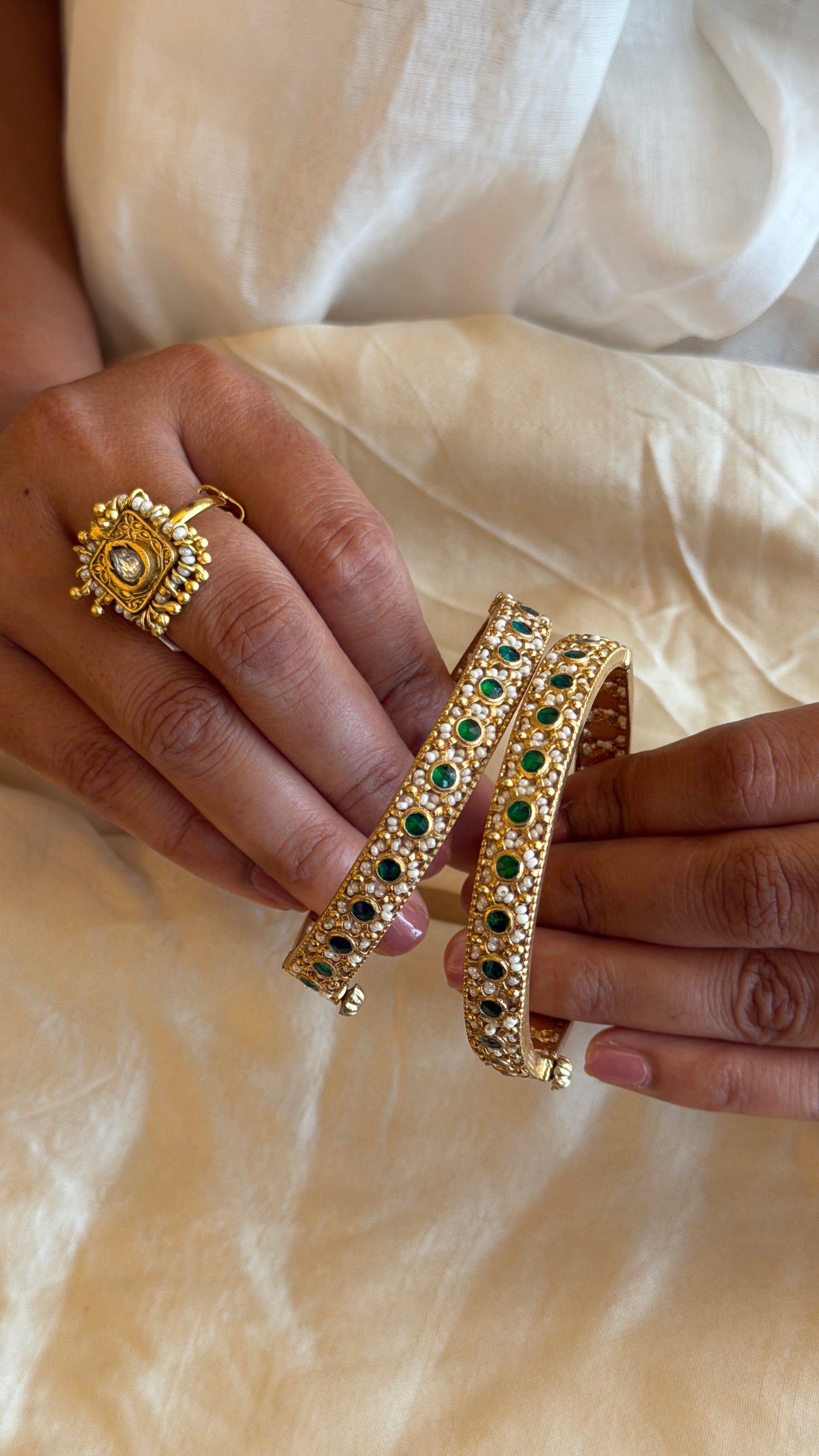 Panna Virasat Bangles