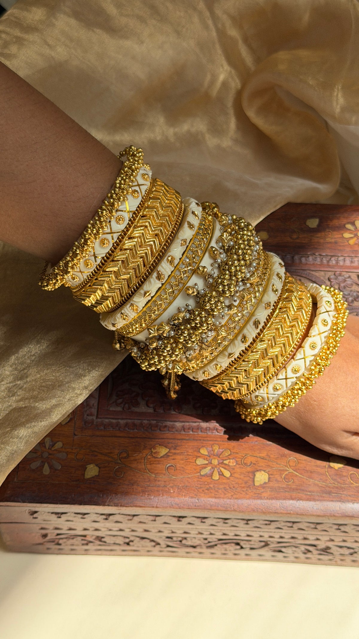 shivangi heritage bangles
