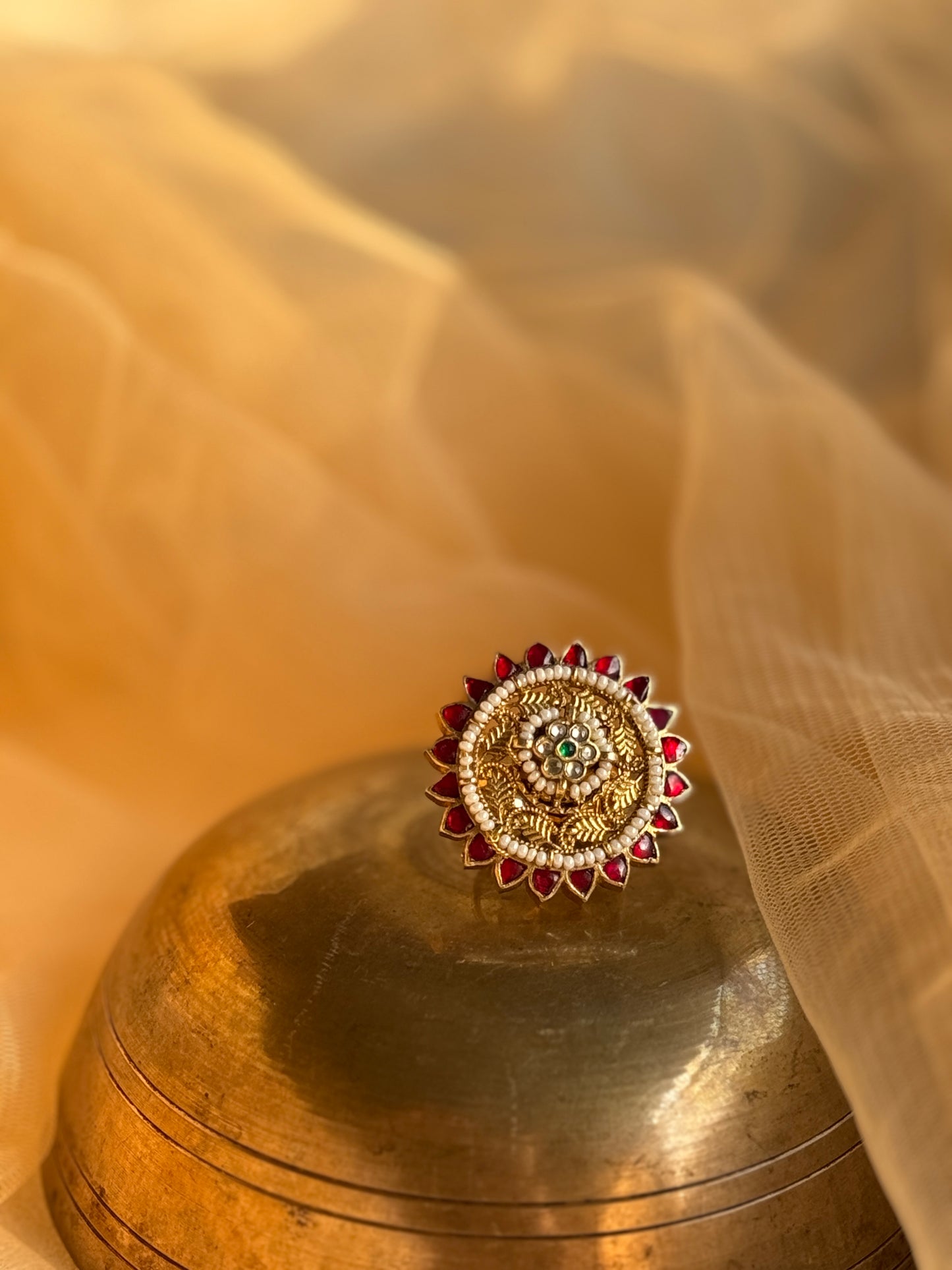 Traditional Round Shape Flower Ring