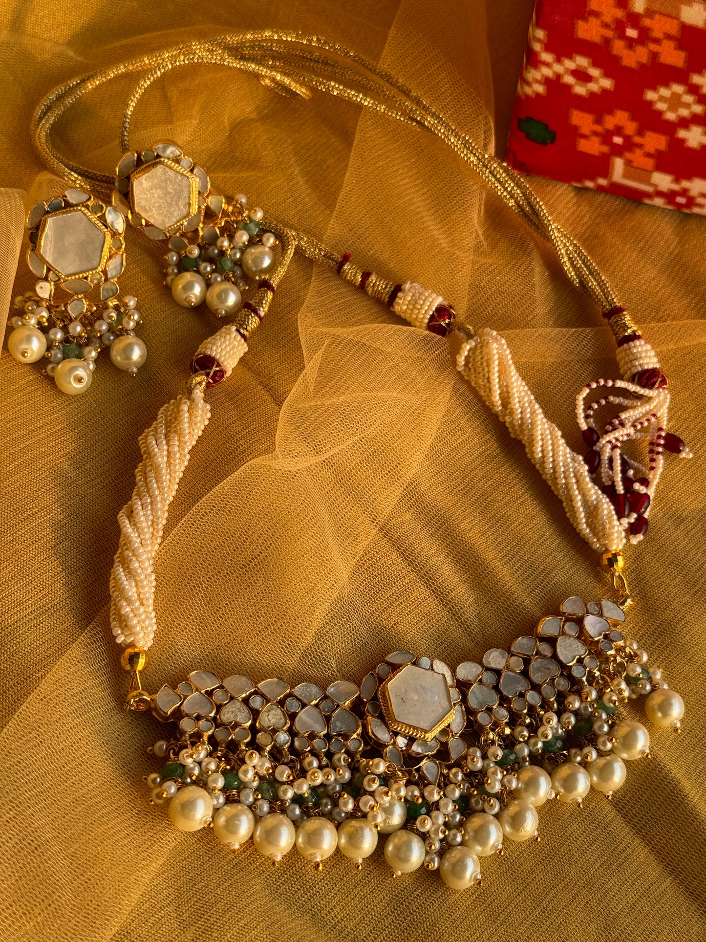 Gold Plated Traditional Mother of Peal Pedant Choker set