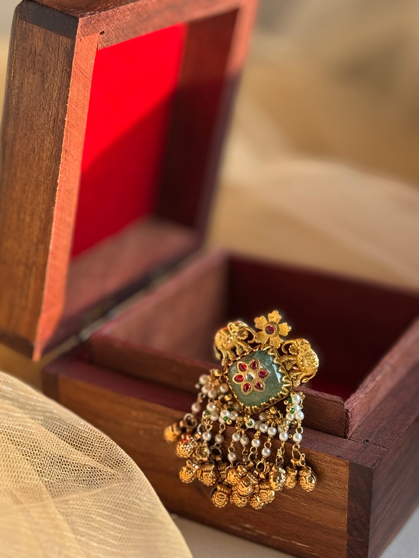 Green Big stone ring in heritage design