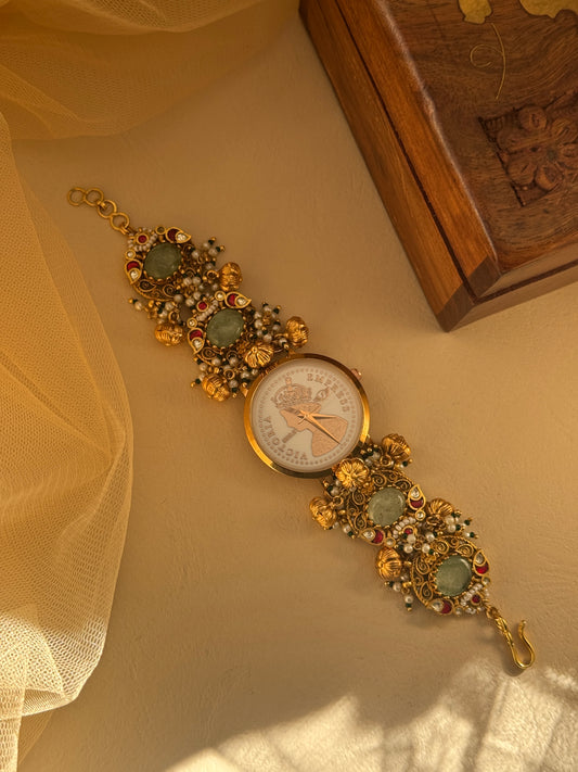 Indian Regal Bound Vintage Watch in Stones & Pearls