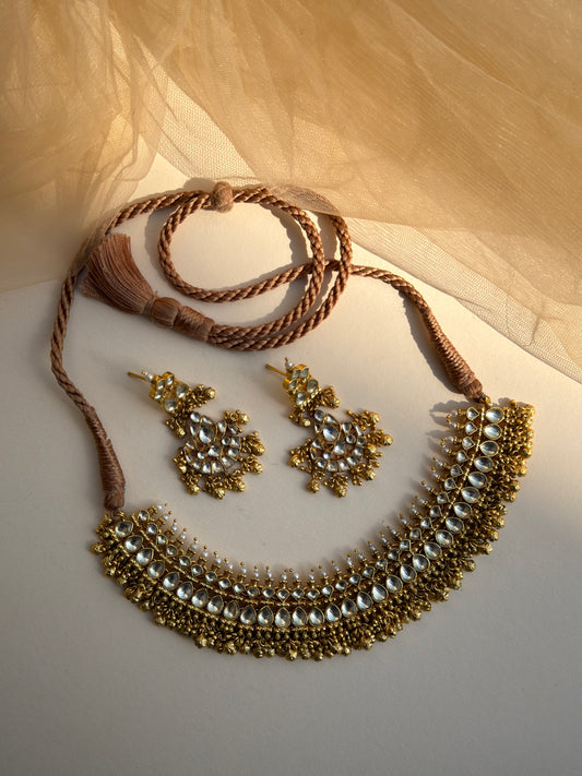Shwet Jadau Necklace