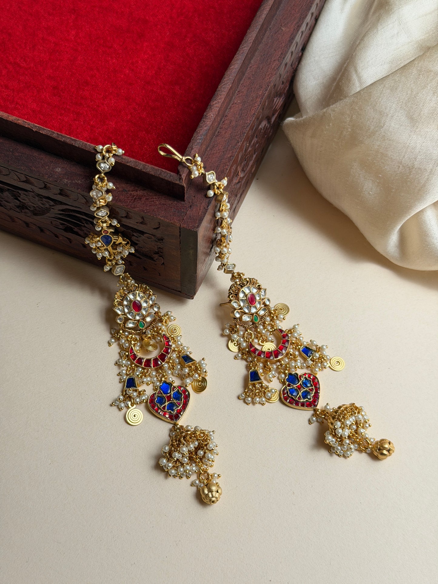 Surmayi Pearl Danglers