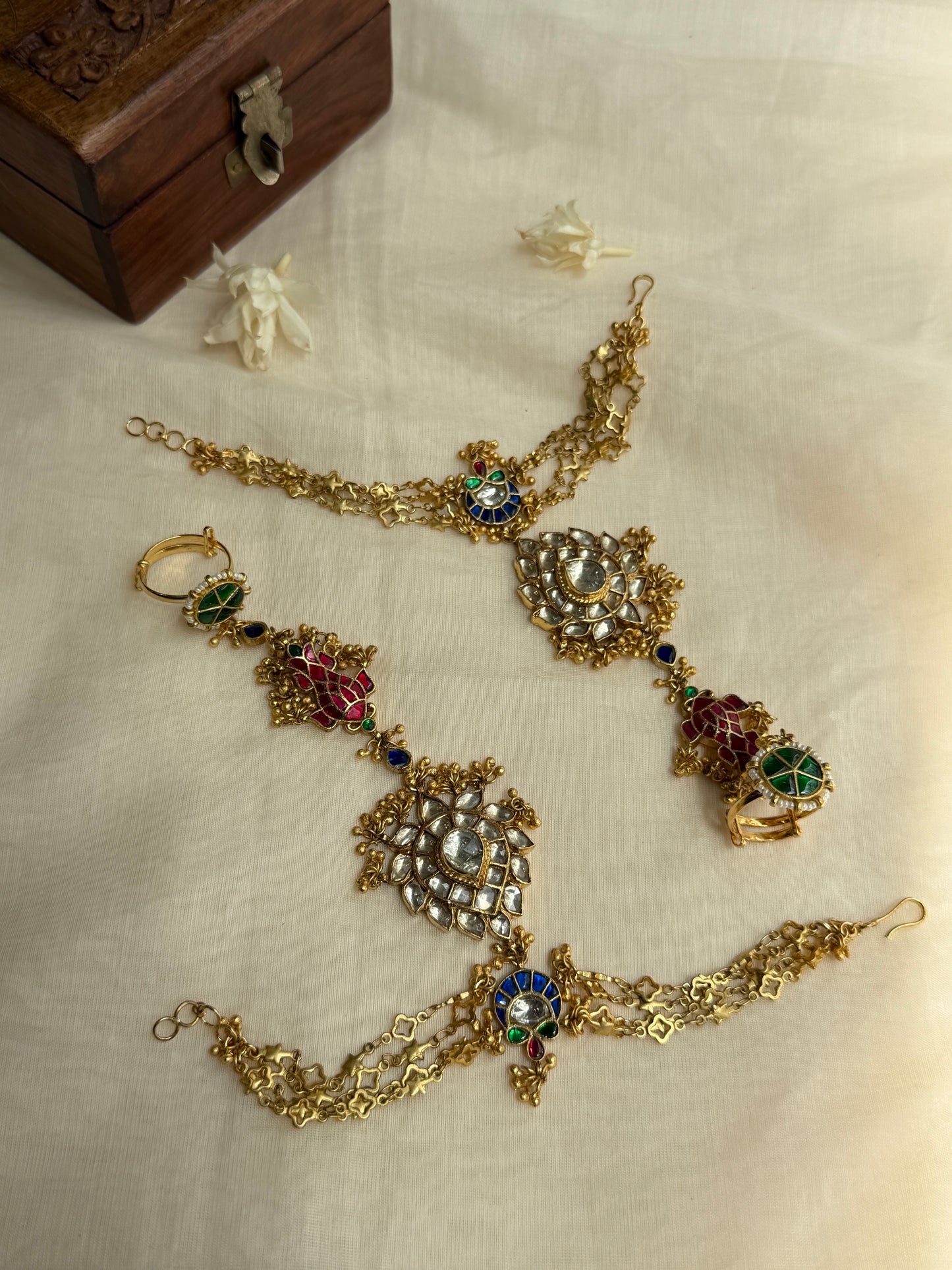 Suhani Stone Hathphool