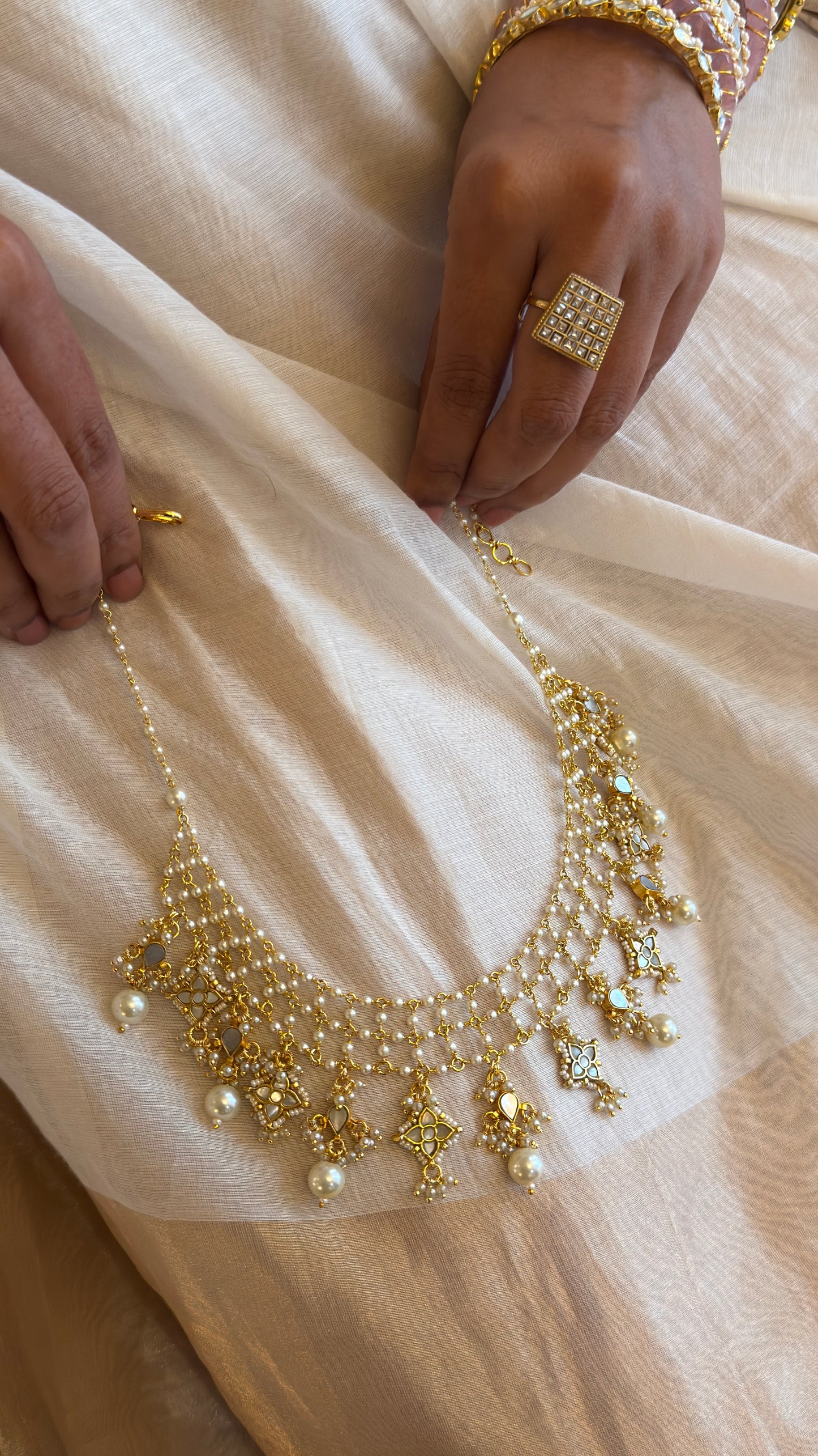 Nayra Mother of Pearl Necklace