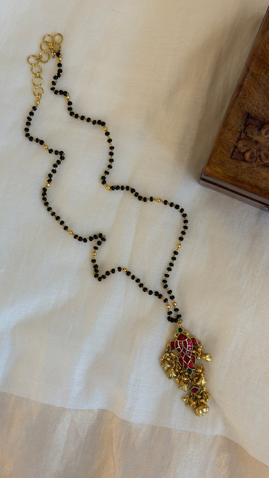 Meenakshi Jadau Mangalsutra