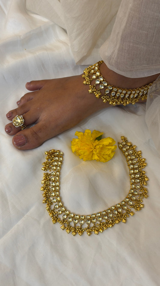 Devika Jadau anklets