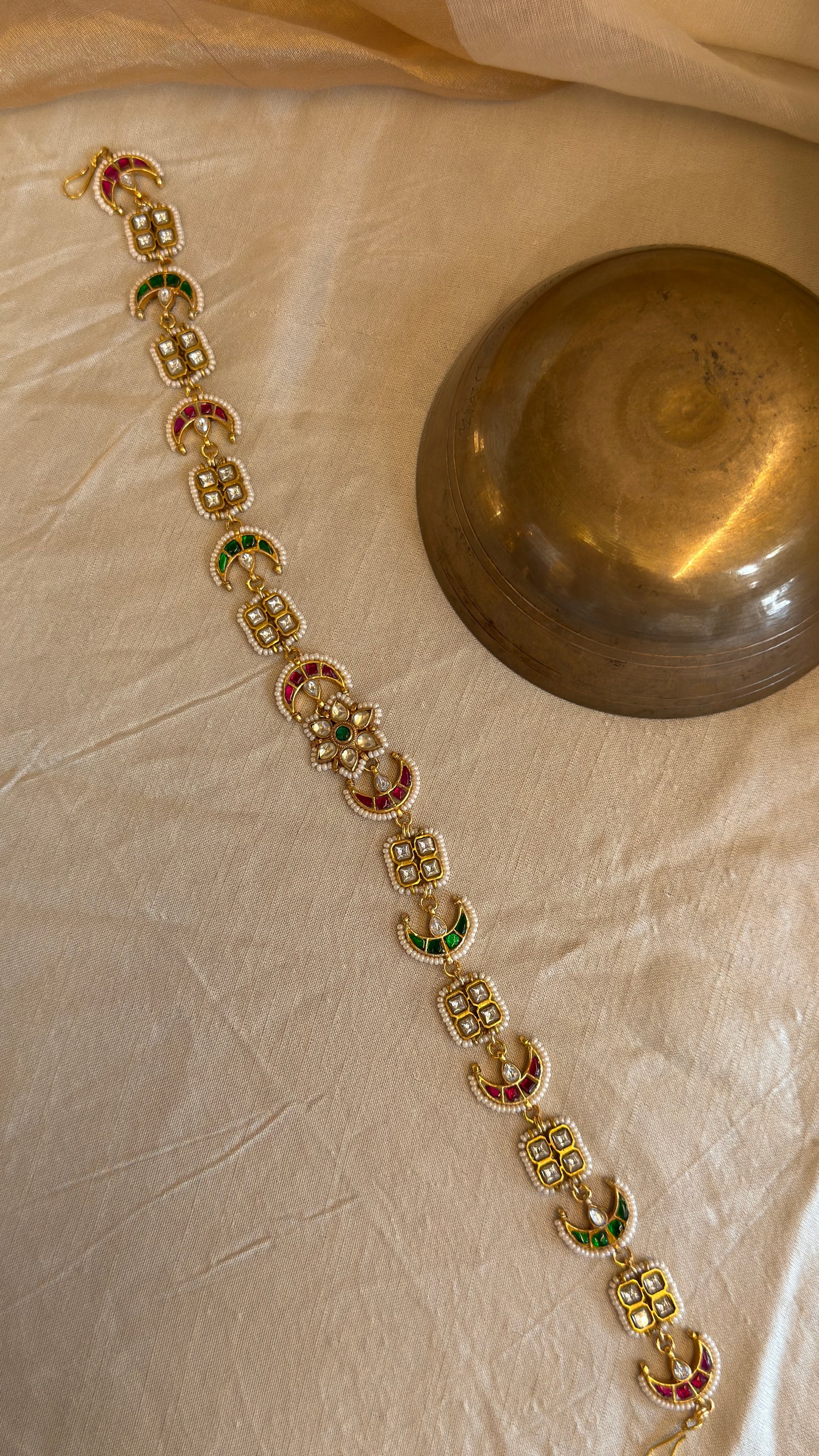 Shabnam Jadau Mathapatti