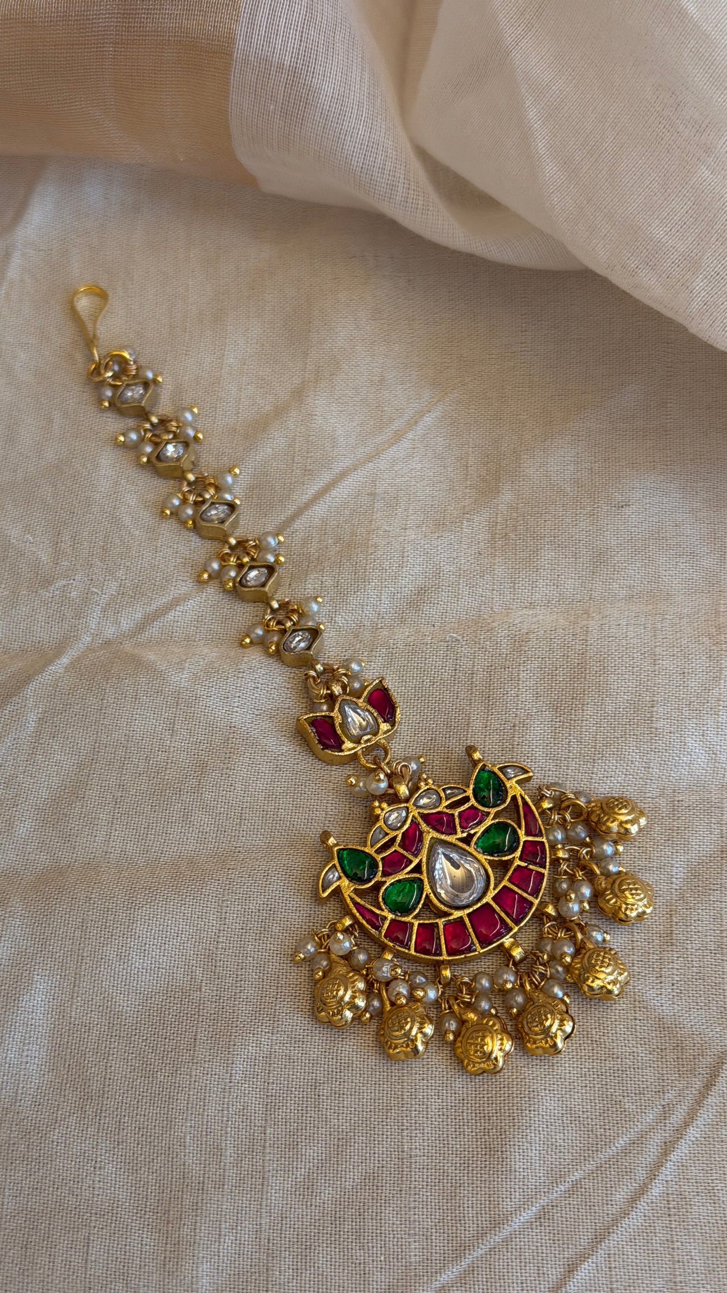 falguni mangtika