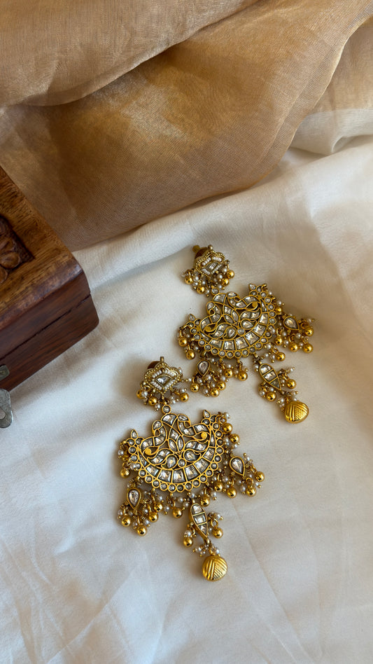 Divya Jadau earring