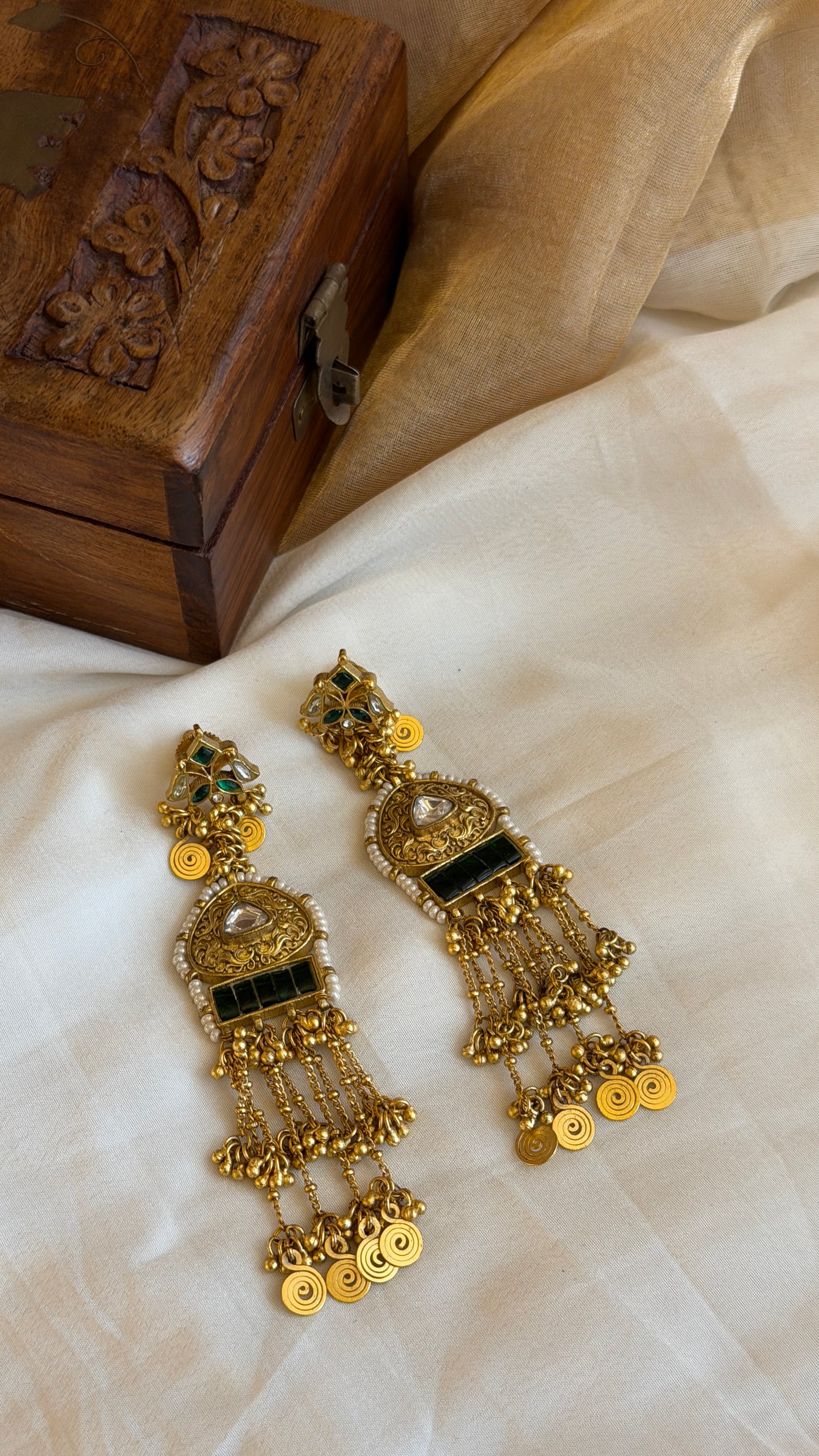Anmol Jadau earring