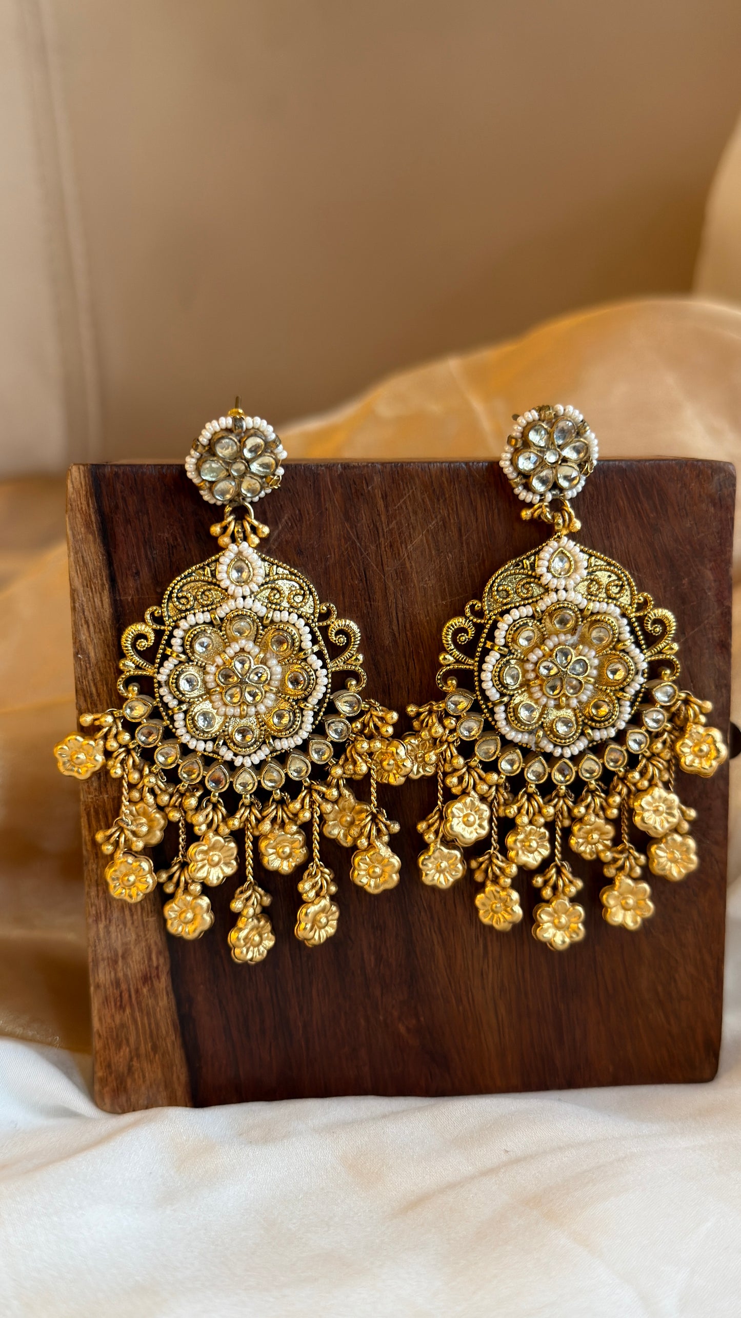 Saanvika Jadau earring