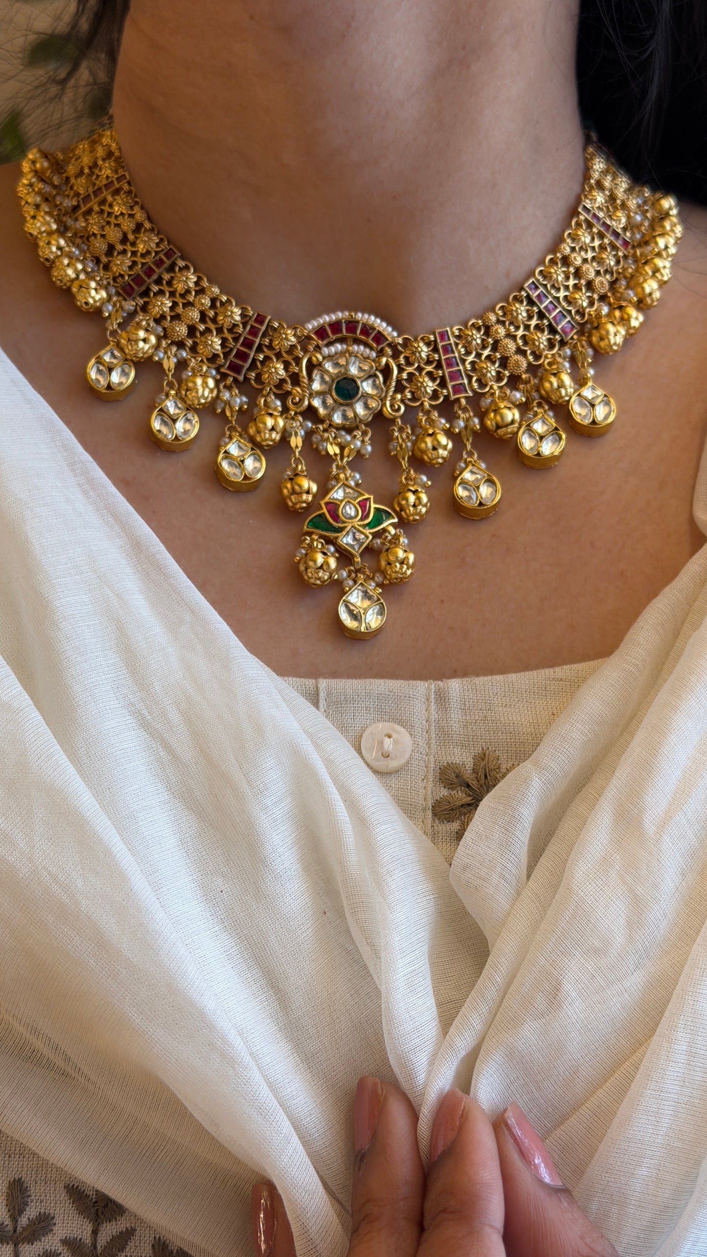 Averi necklace