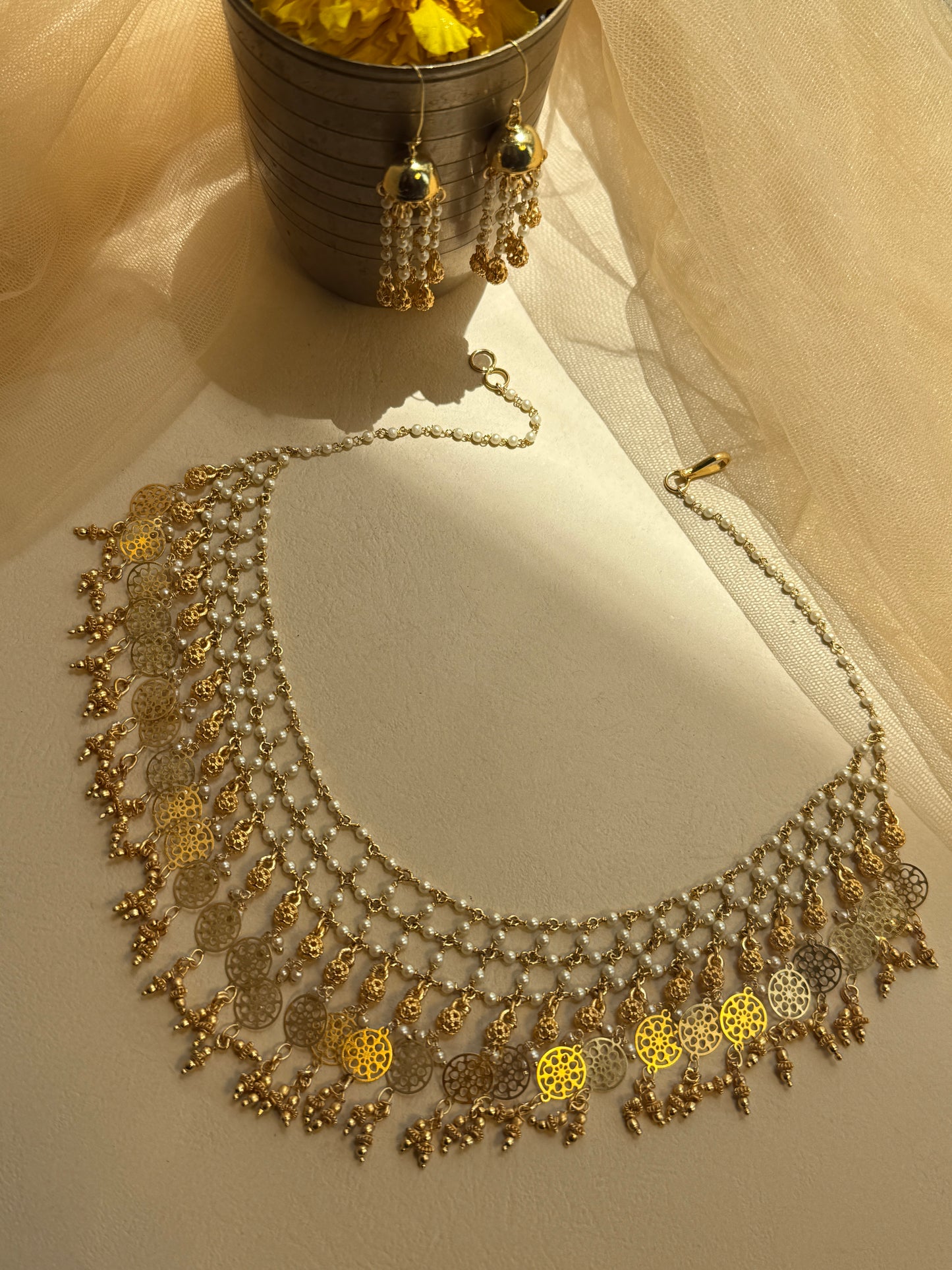 HANDCRAFTED PEARL NECKLACE WITH GOLDEN COINS