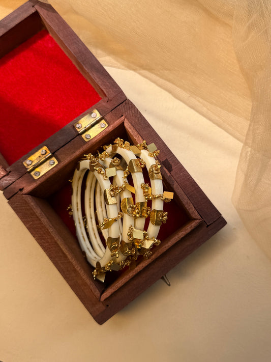 TINKLE BANGLES SET OF FOUR PIECES