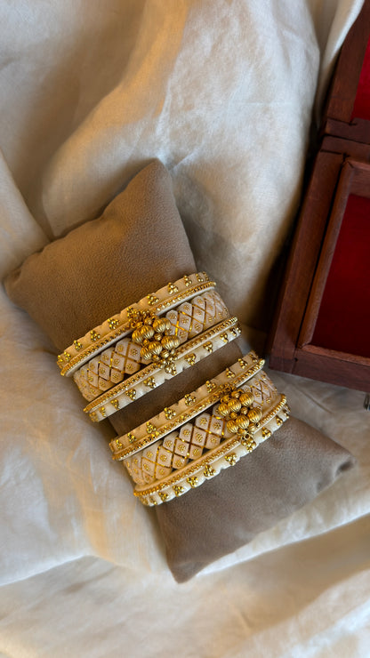 vaibhavi traditional bangles set