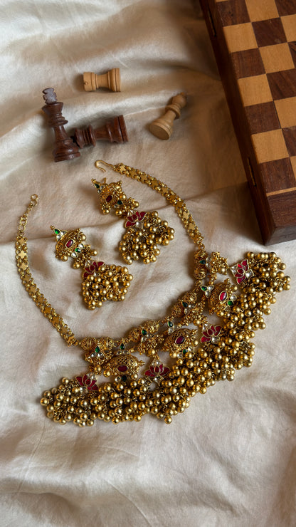 KALIGANTHI NECKLACE
