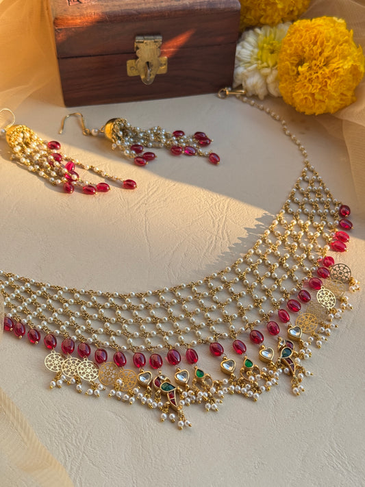 Gold plated jaali weave moti necklace set