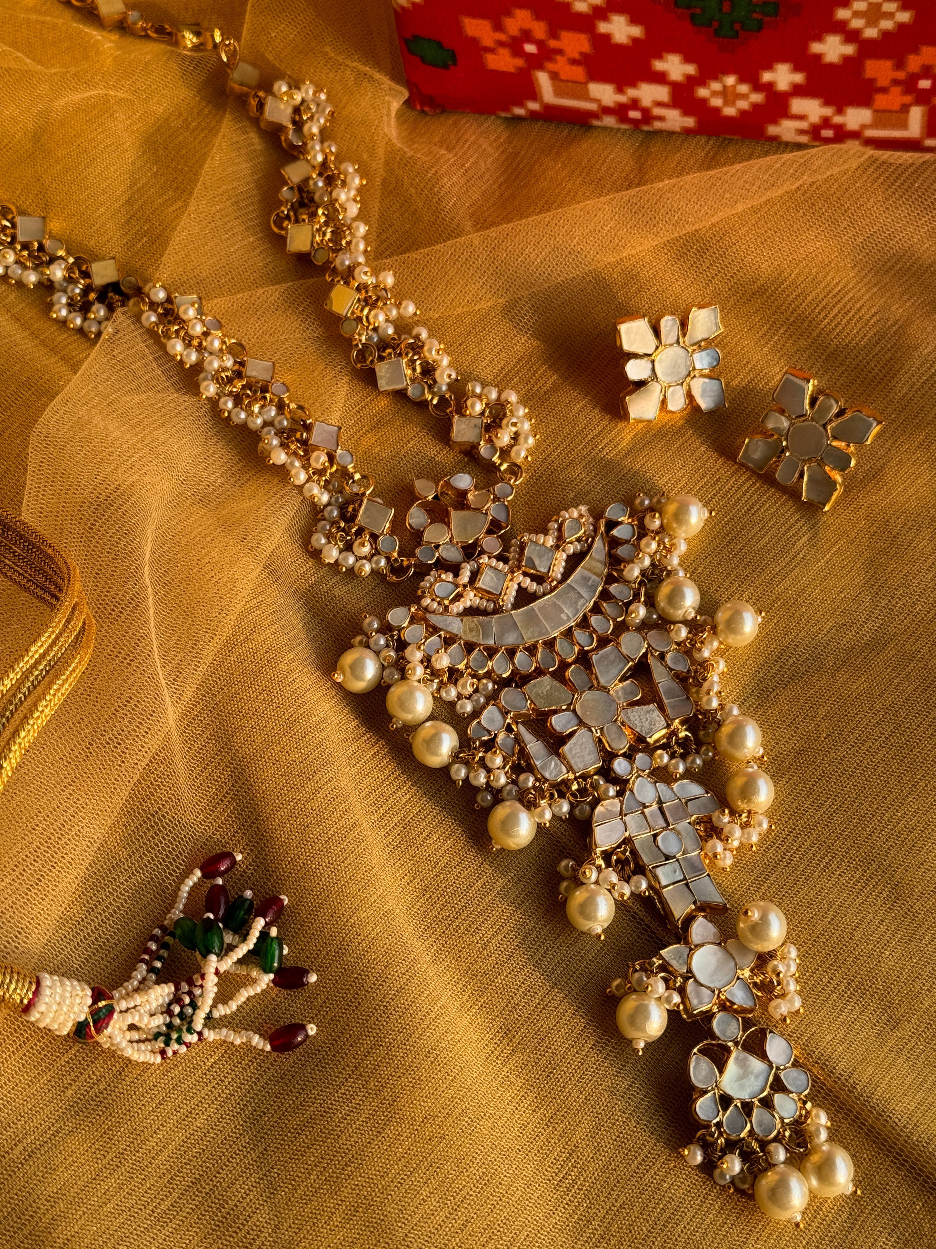 Long Mother of Pearl Necklace Set with Big Chandelier Pendant